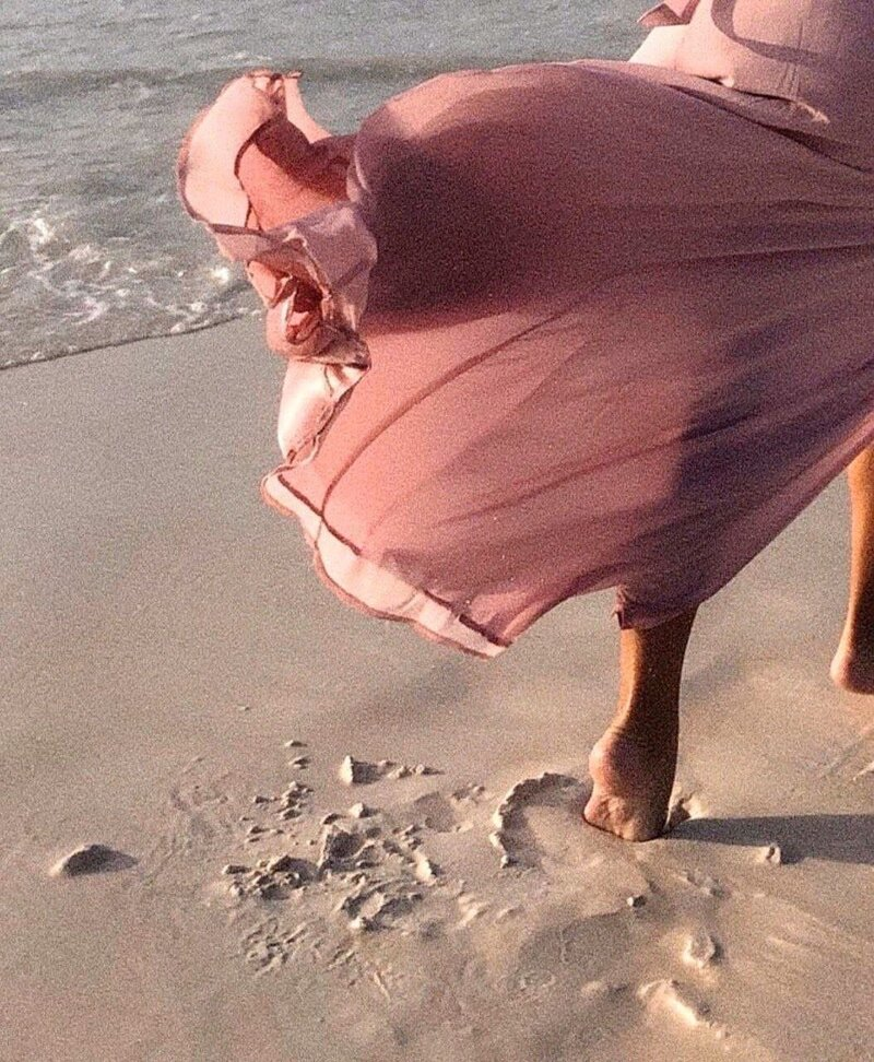 The Girl Who Saw Pink Again